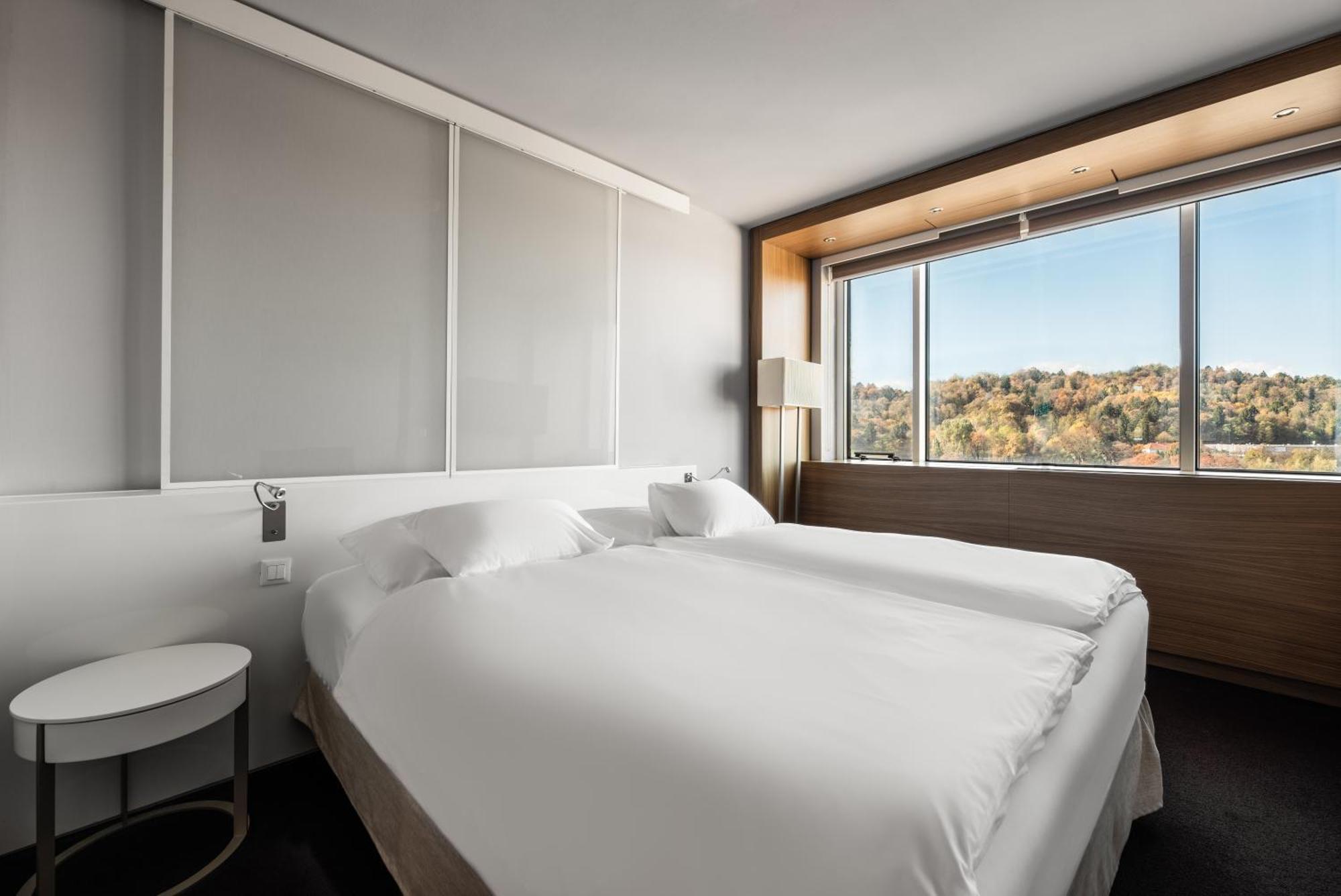 Lev Hotel 4*