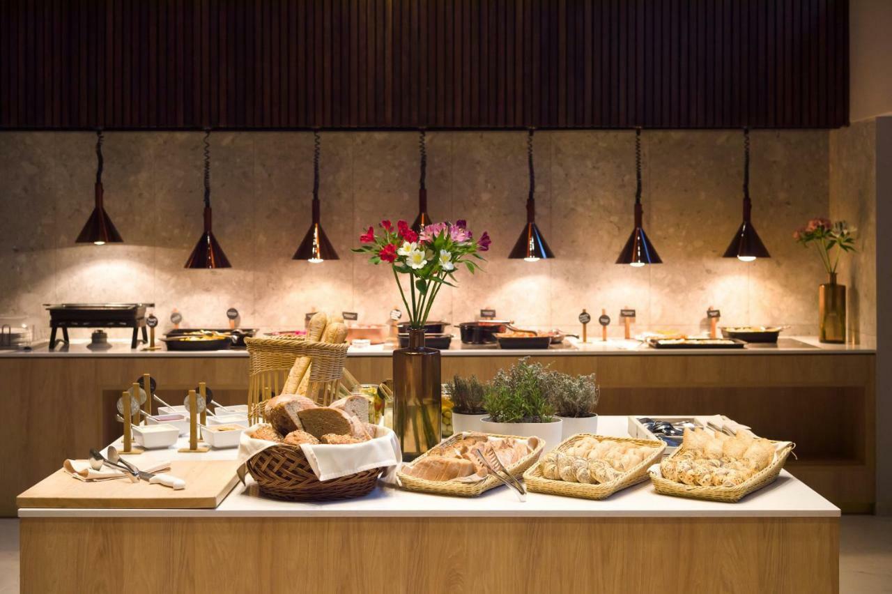 Lev Hotel 4*