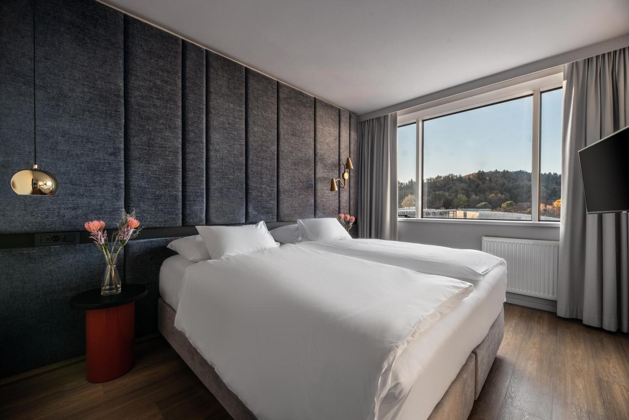 Hotel Exe Lev 4*
